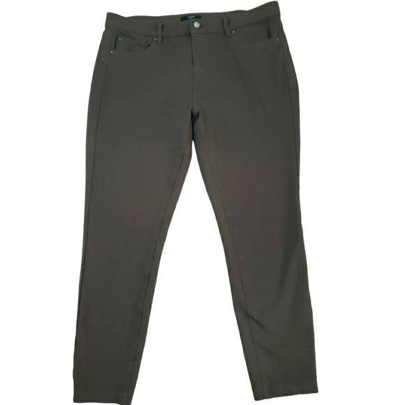 T-Tahari~Woman Size 12~Olive Green Ponte Slim Pants Zipper Front, Stretch. - Picture 1 of 9